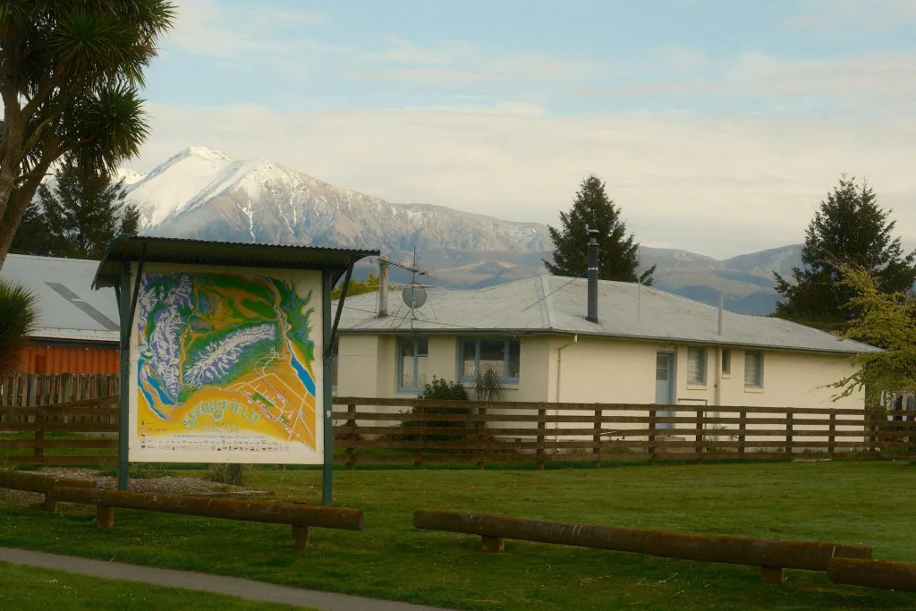 Best Small Towns in New Zealand to Add to Your Itinerary (Local Favourites List)