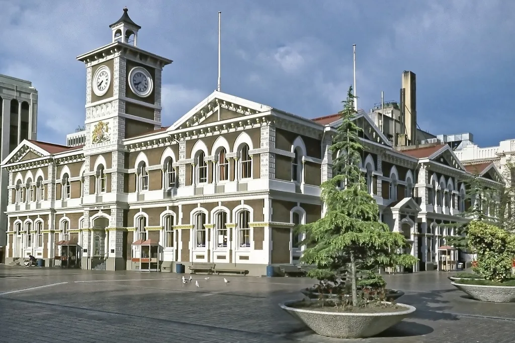 How to keep in touch with New Zealand from Australia 2026