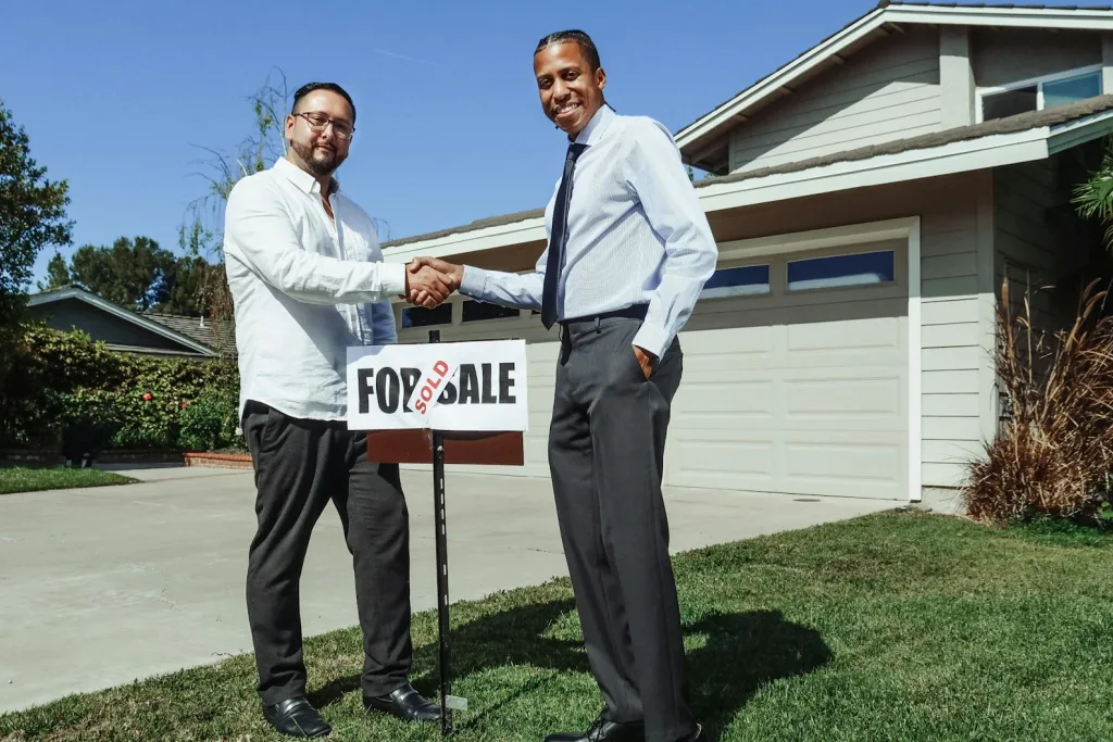 Investing in Australia from New Zealand 2026: Shares, ETFs, property and REITs