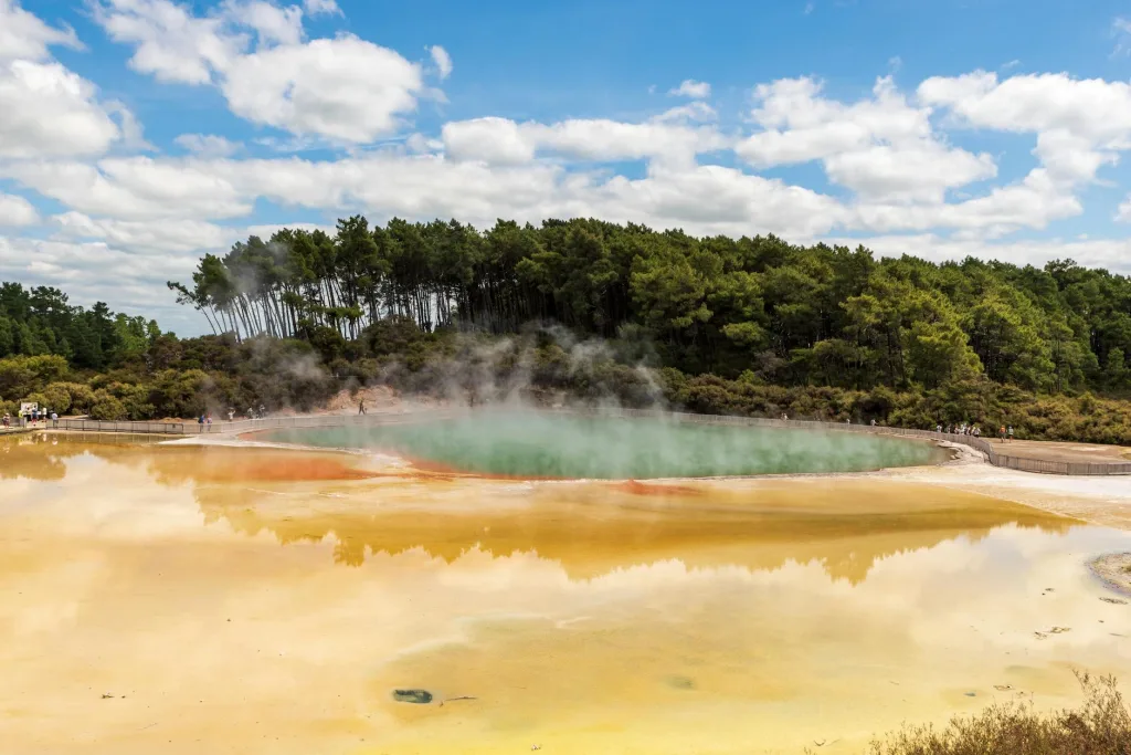 One‑Week North Island Itinerary: Auckland, Rotorua, Taupo &amp; Wellington