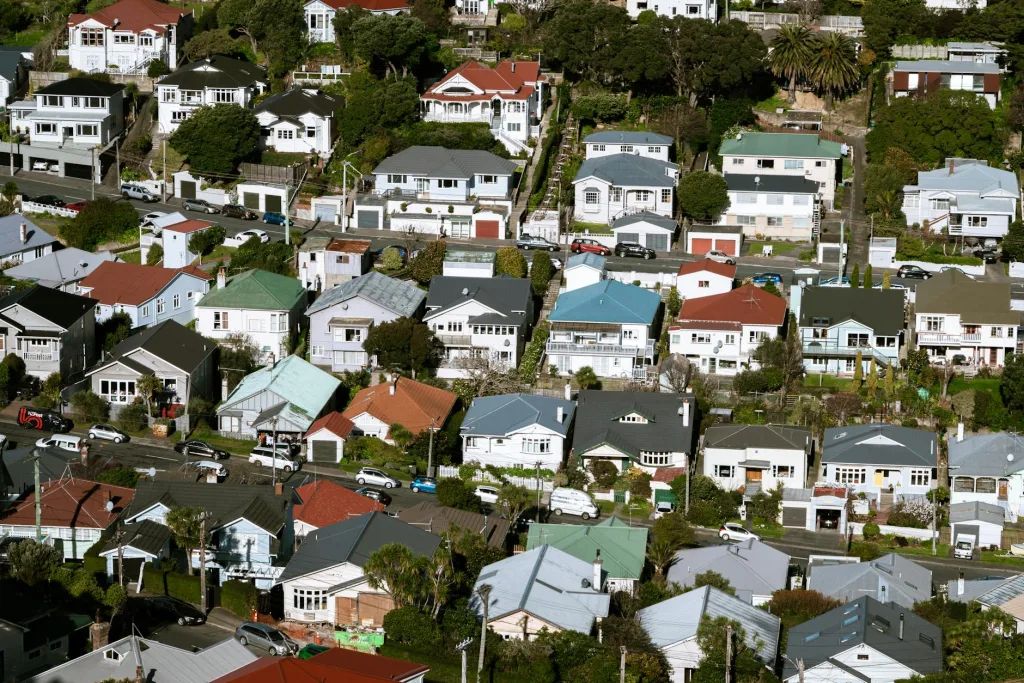 Wellington Suburbs Guide: Where to Live in 2025