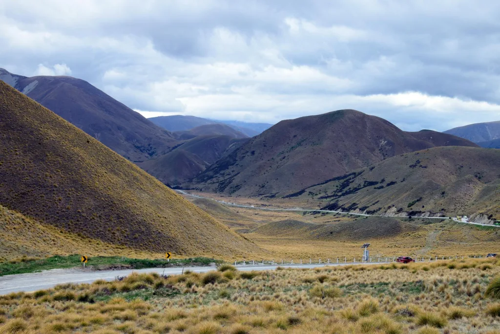 Women Travelling Solo in New Zealand: Safety, Culture and Recommended Routes